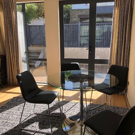 Luxury On Lakeside Wanaka Esterno foto